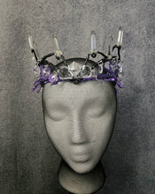 Load image into Gallery viewer, Dark Frost LED Crown