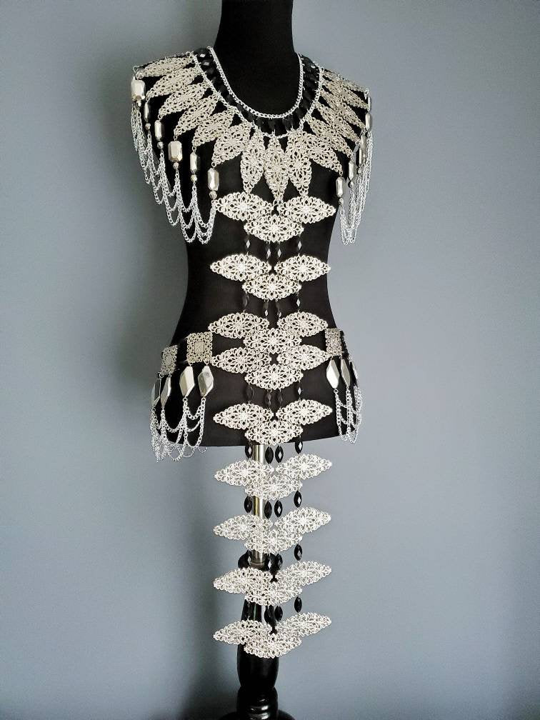 Uniesex Nefertiti Body Chain, Unisex
